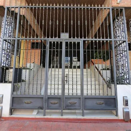 R-6048 Avenida Habaneras *